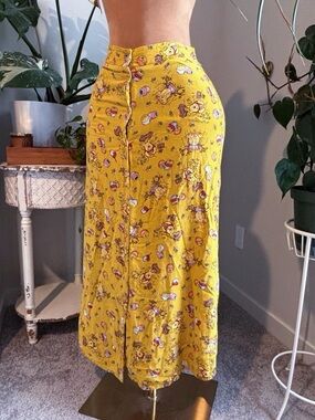 Disney Winnie the Pooh Honey Tree Yellow Button Front Midi Skirt Rayon Large